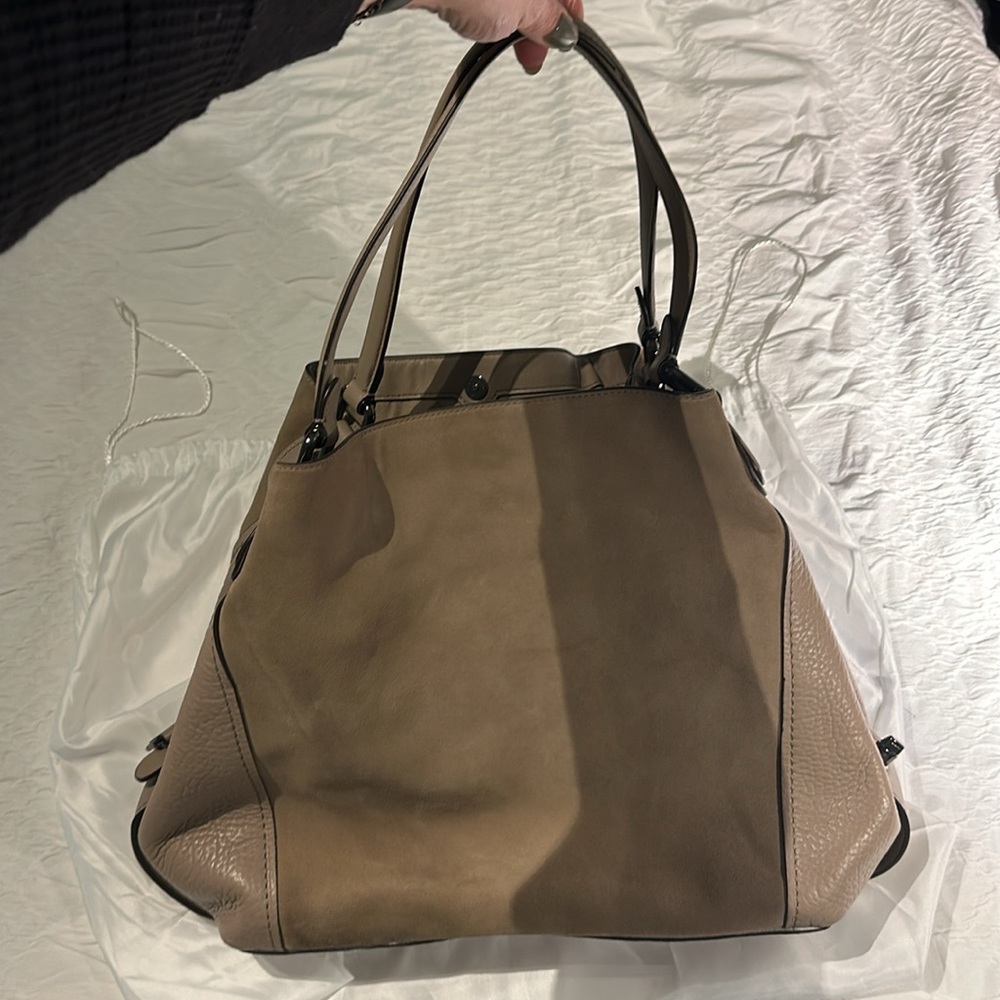 Coach Handbag - Picture 9 of 10